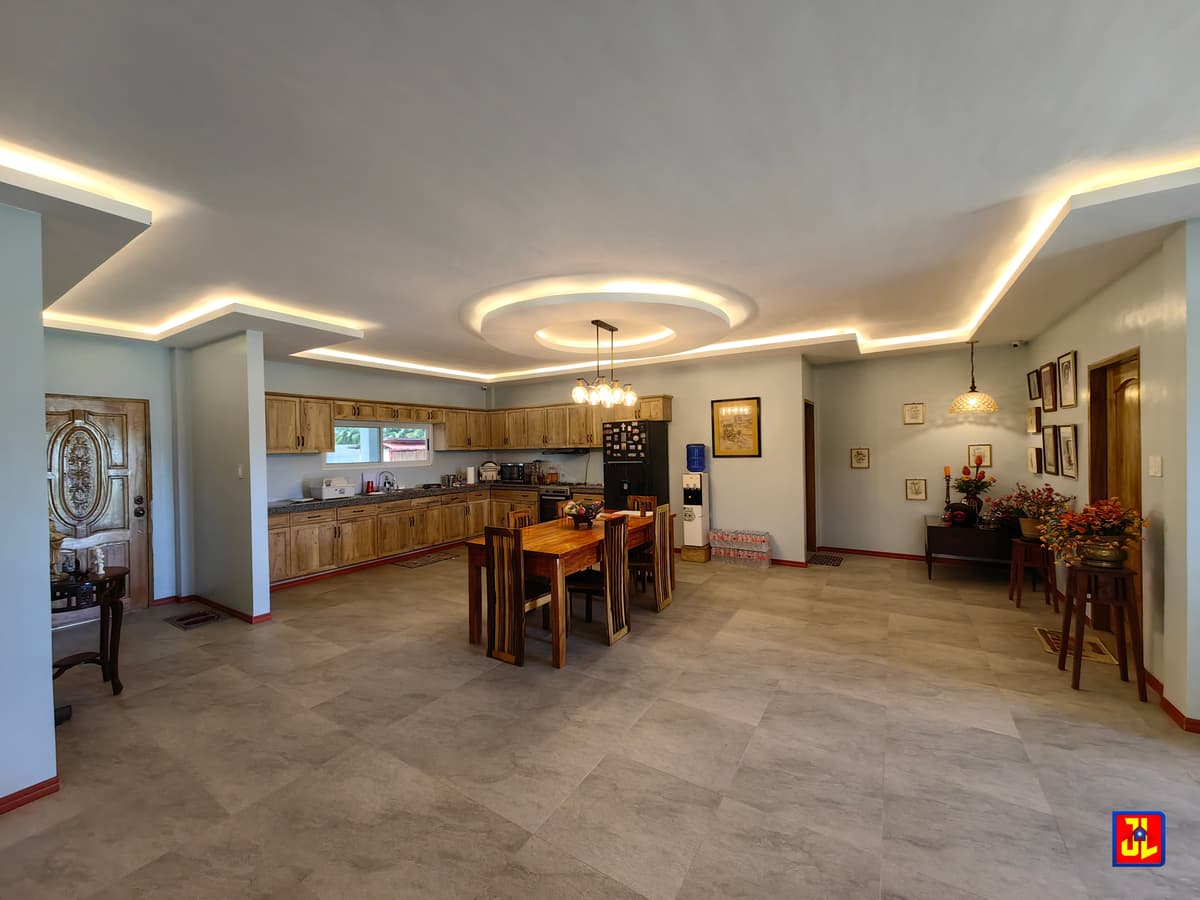 P5M Discount! From P30M to P25M! Amazing House Rush Sale in Luca, Tanjay [available] - photo 4