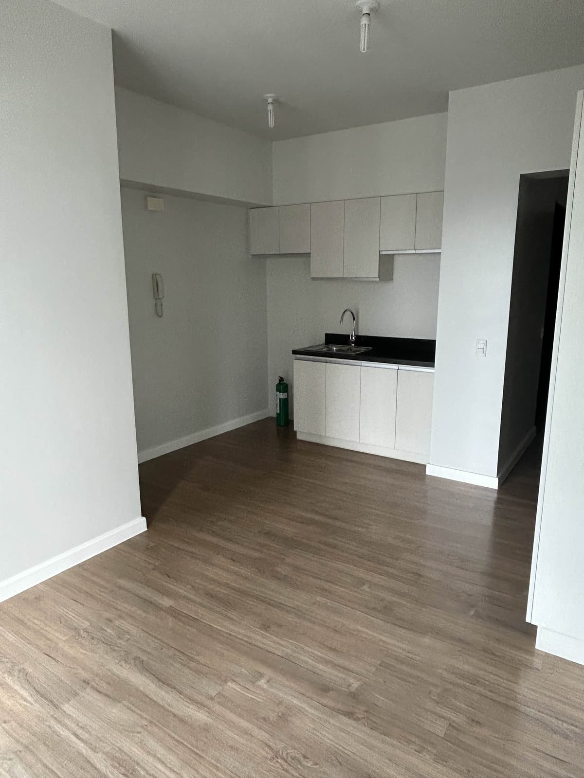 Studio For Sale Solinea Tower 2  Semi-Furnished Beside Ayala Center Cebu, Cebu City - photo 7