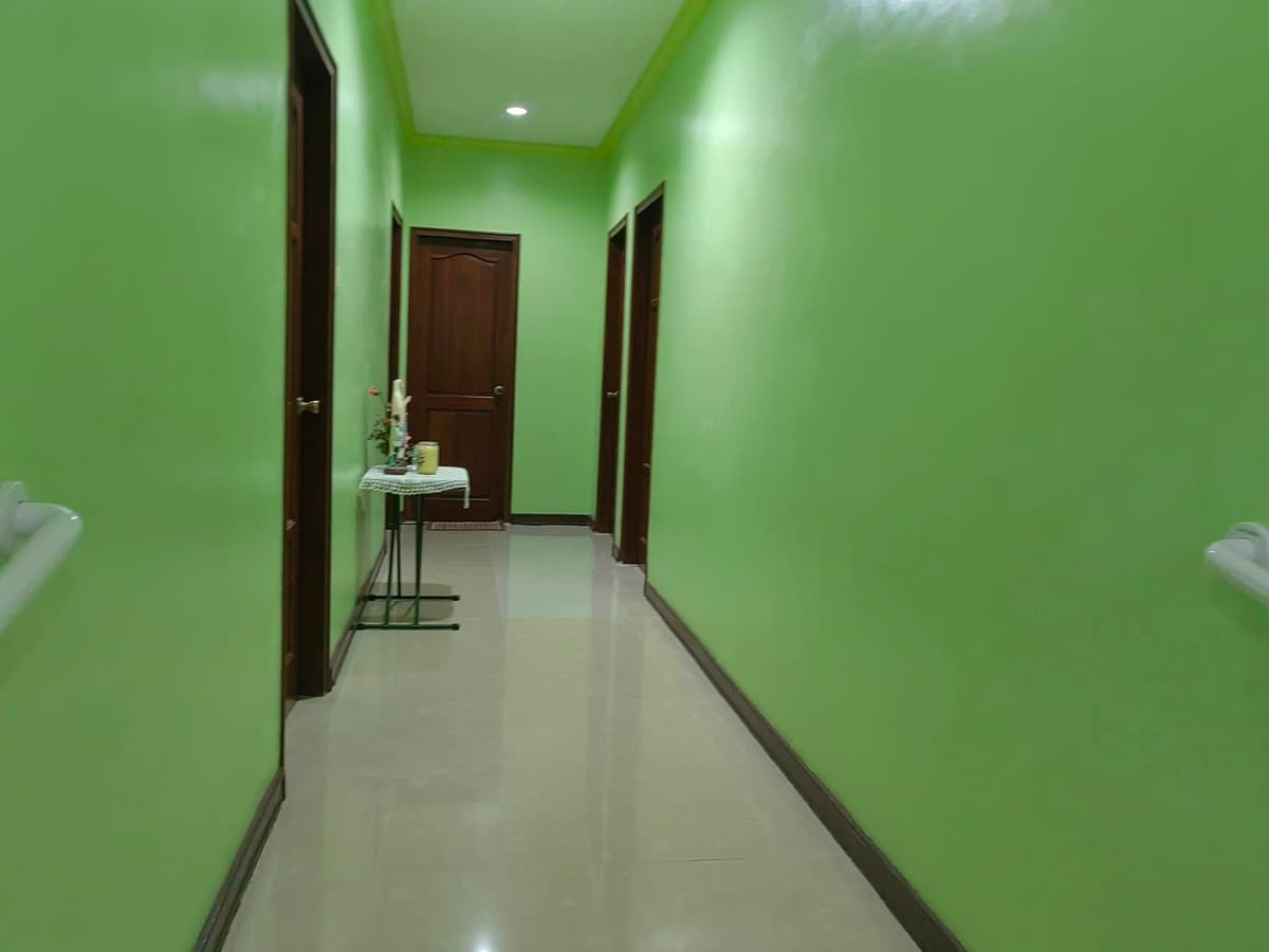 4 BEDROOM BUNGALOW FOR SALE - photo 5