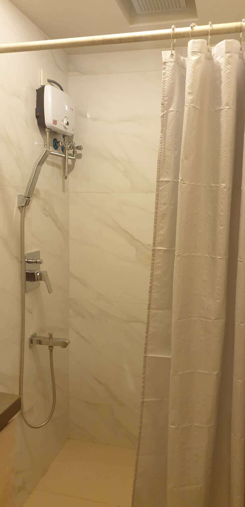 studio unit for rent in mandani bay tower 1 - photo 7