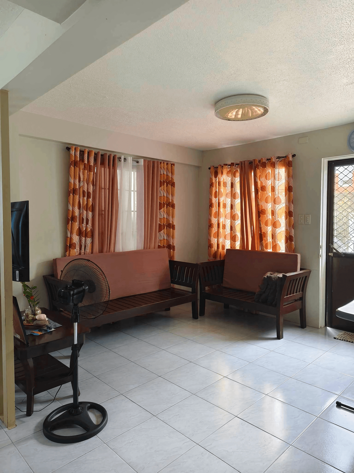 HOUSE AND LOT: PARKVIEW VILLAGE - photo 4