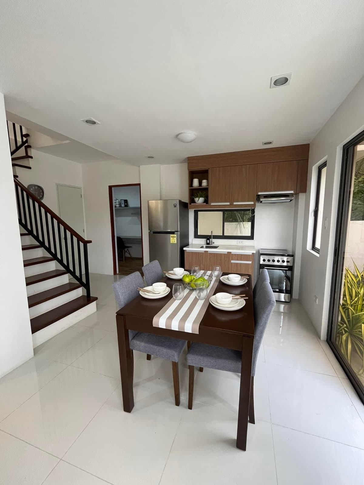 Spacious House and Lot FOR ASSUME at The Preston by Vanderbuilt - photo 5