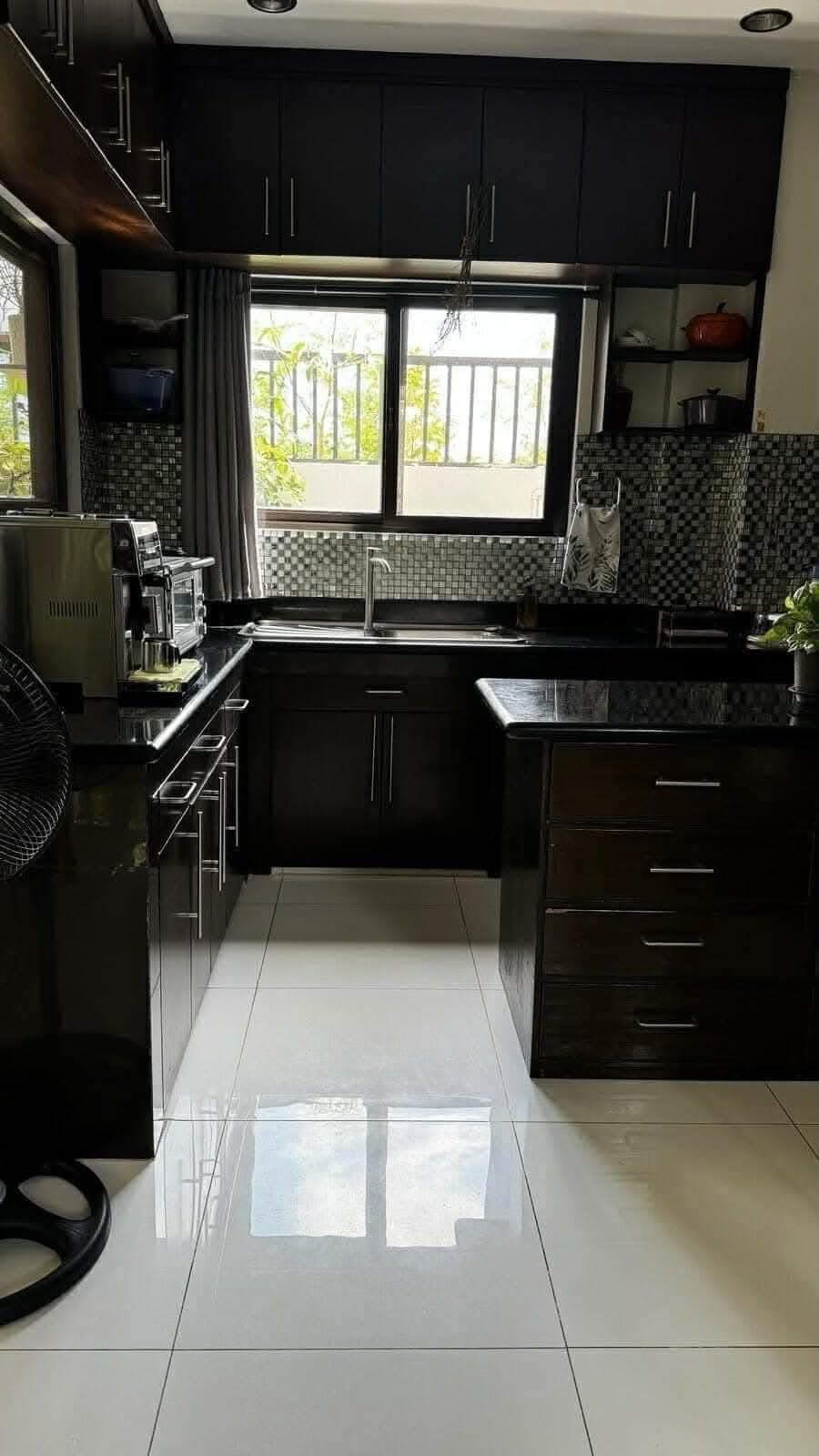 9 bedrooms House for Sale in Vista Grande Subdivision, Talisay - photo 5