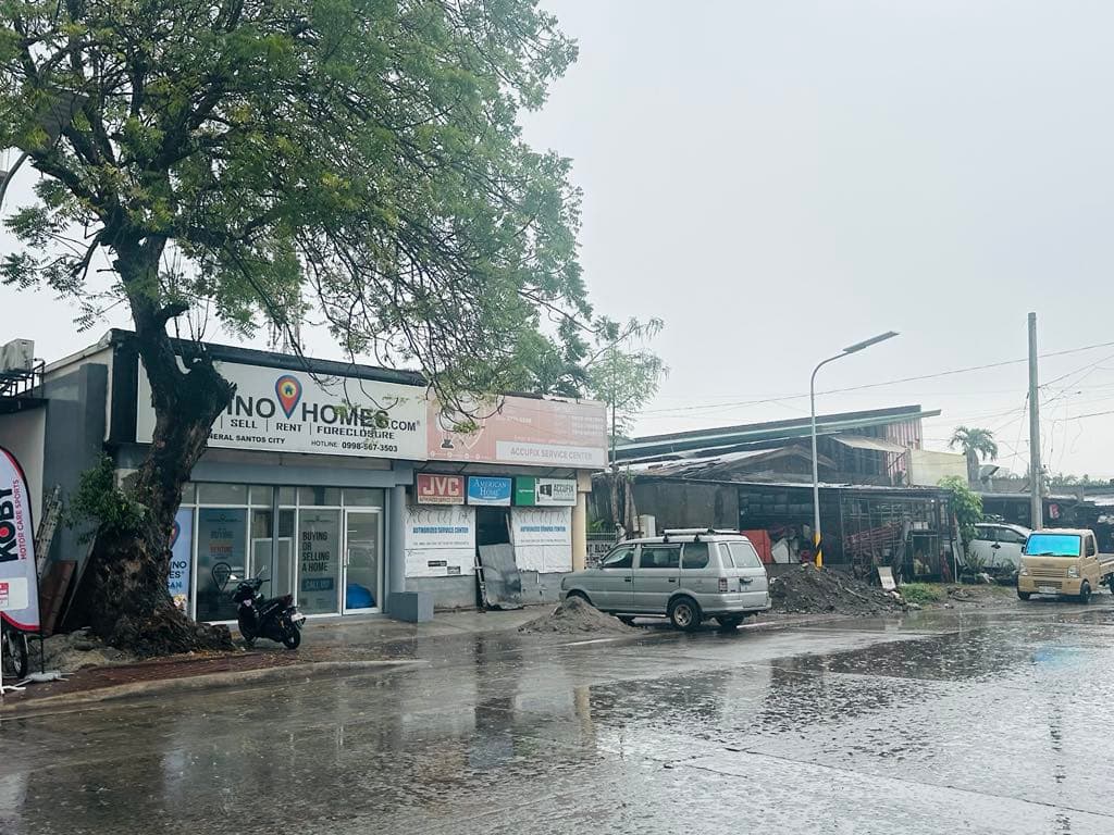 446sqm Commercial Property (Near SM, Chruch, and Plaza Gensan) - photo 5