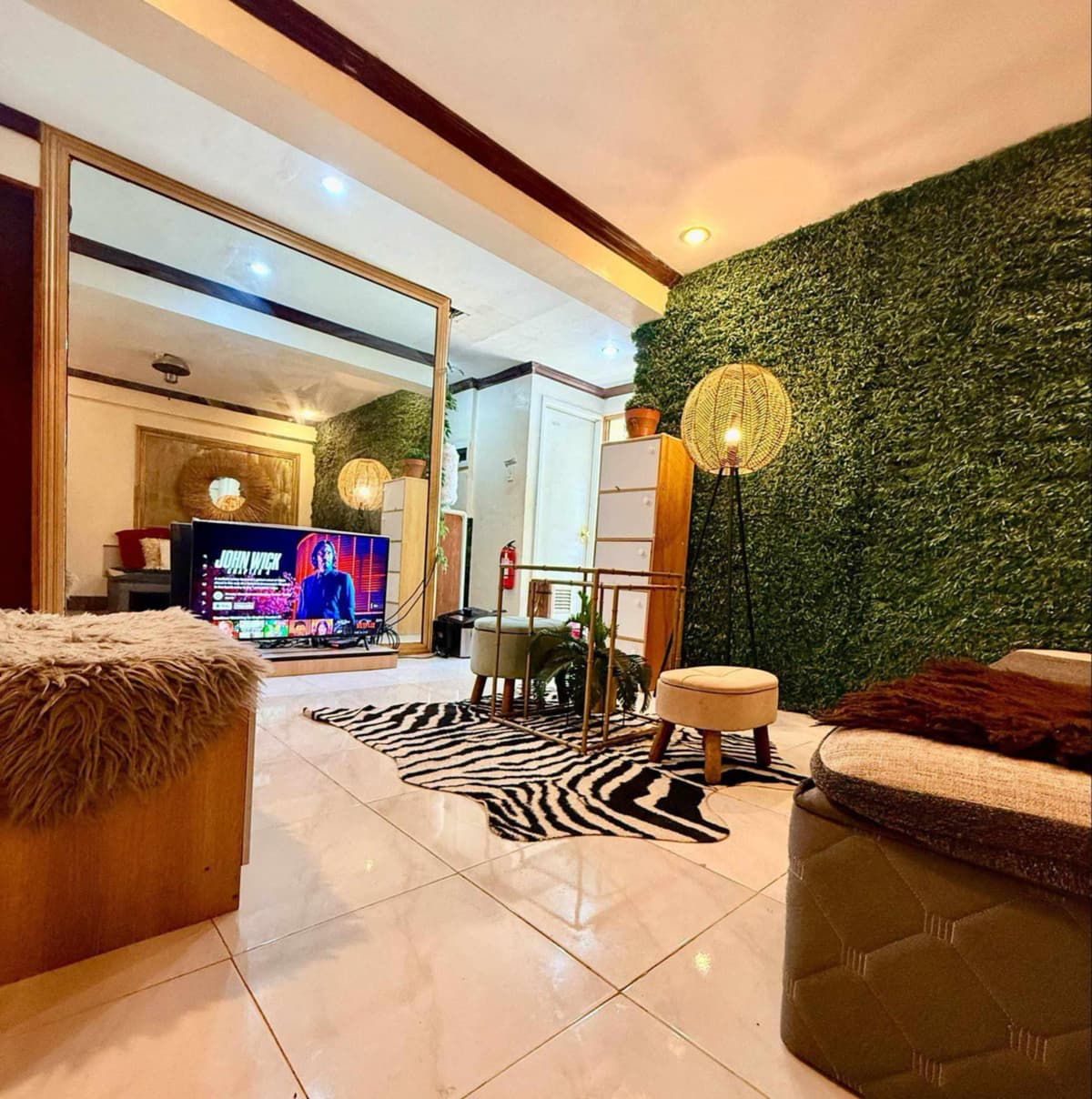 FOR SALE: 2 Bedroom Unit in Mactan Oasis Gardens Condominium - photo 5