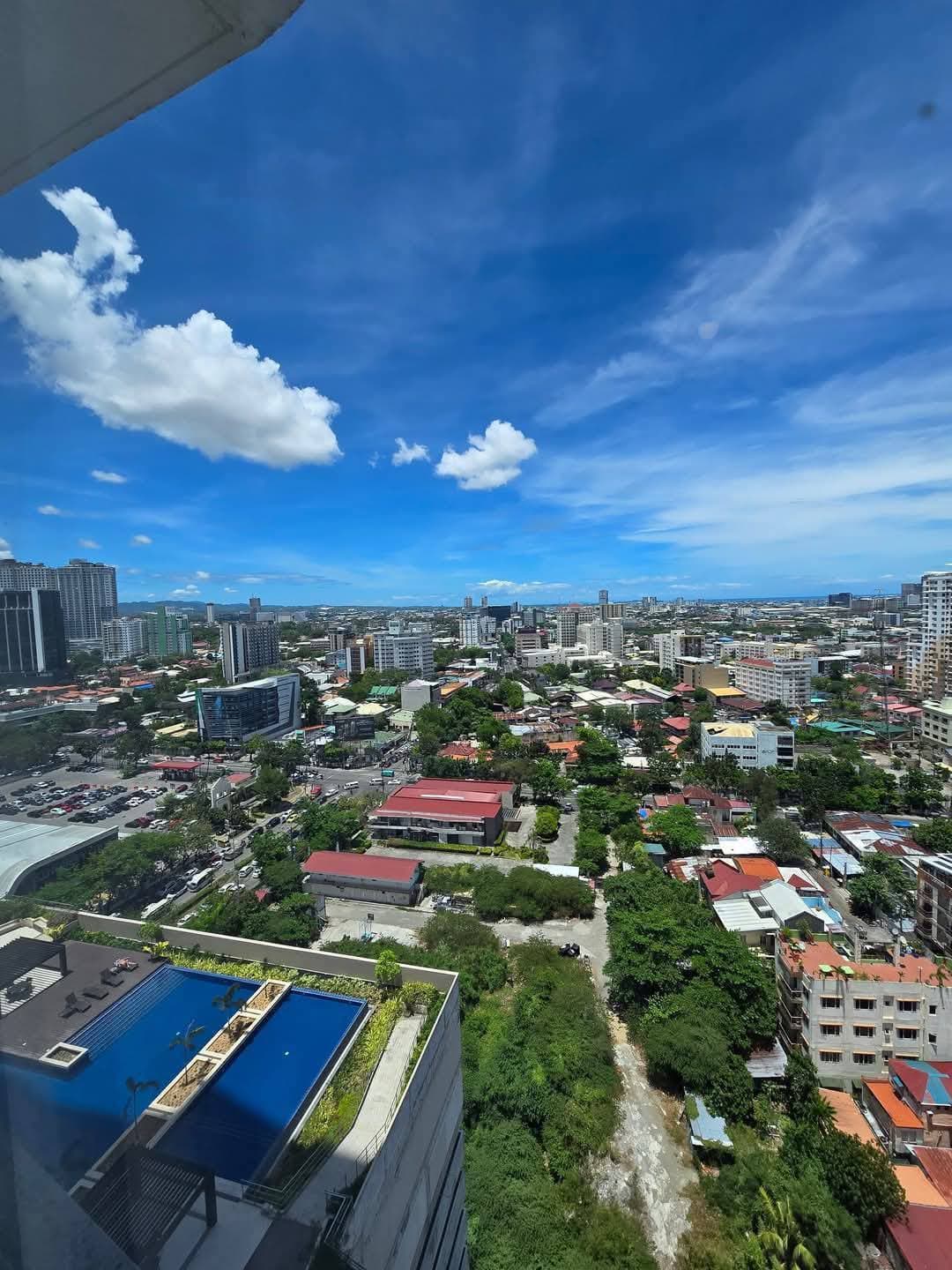 Brand New and Fully-Furnished Studio Unit for Rent - photo 7