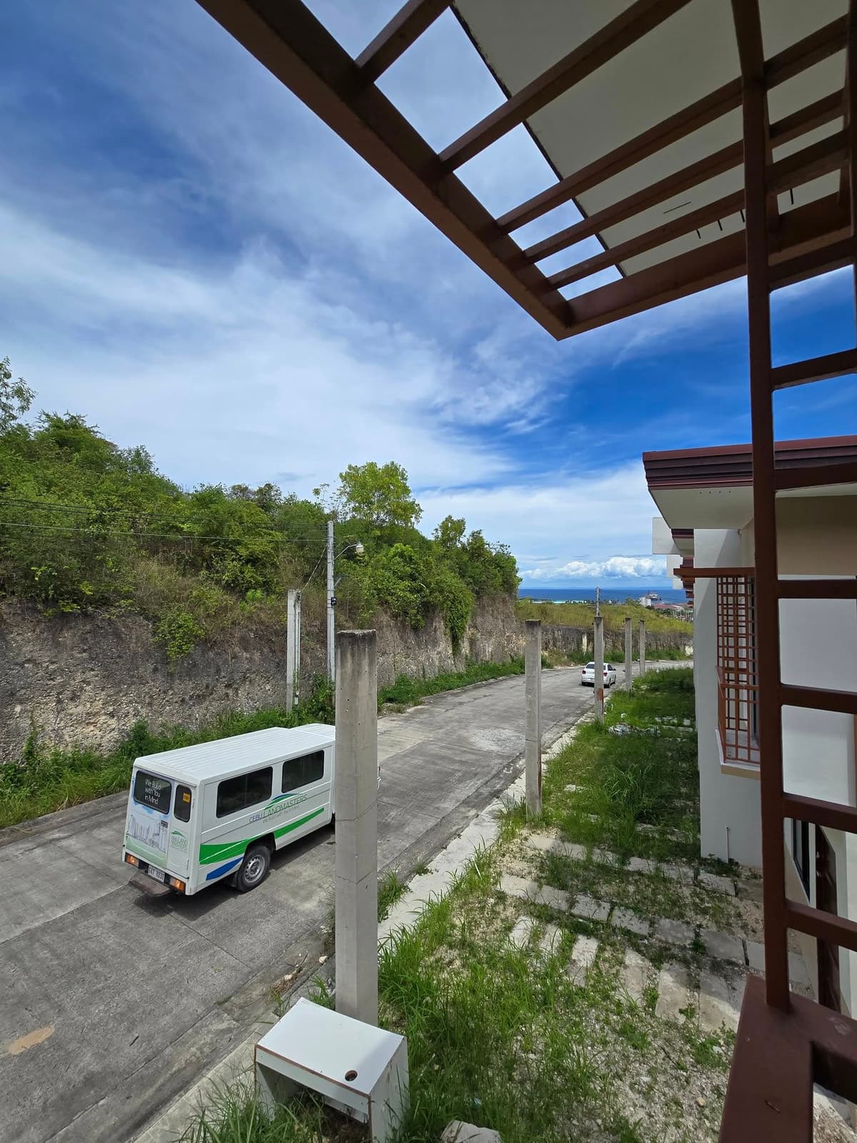 Casa Mira Naga Townhouse for Sale - photo 2