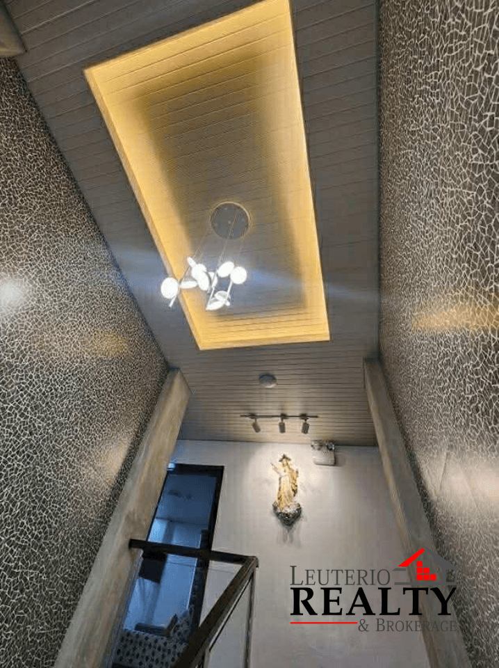 FOR SALE: Modern House and Lot with Swimming Pool - photo 7