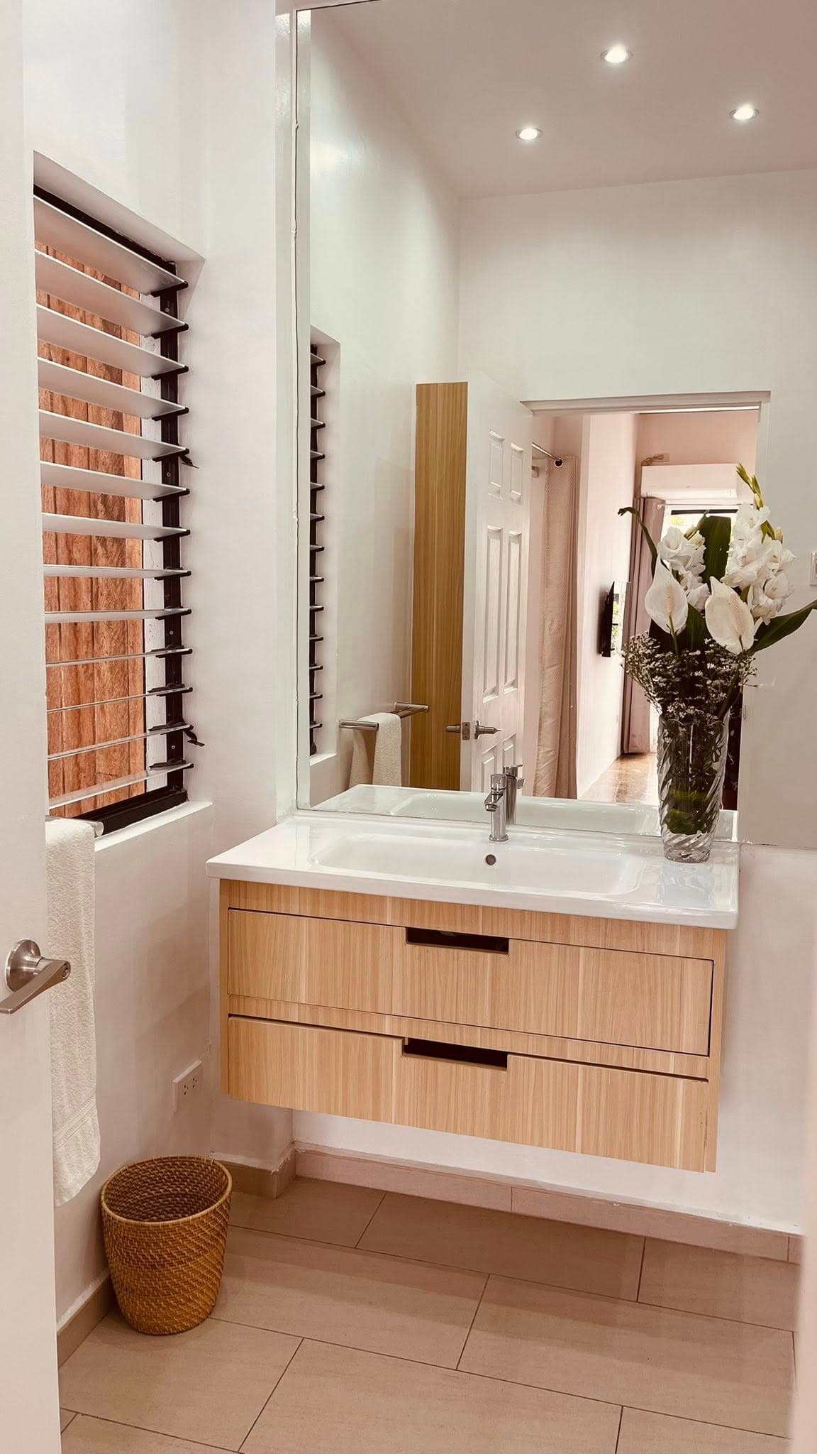 Modern Newly Built House, Titled Lot, Private Jacuzzi Swimming Pool for Sale in Pajac, Lapu-Lapu, Mactan - photo 5