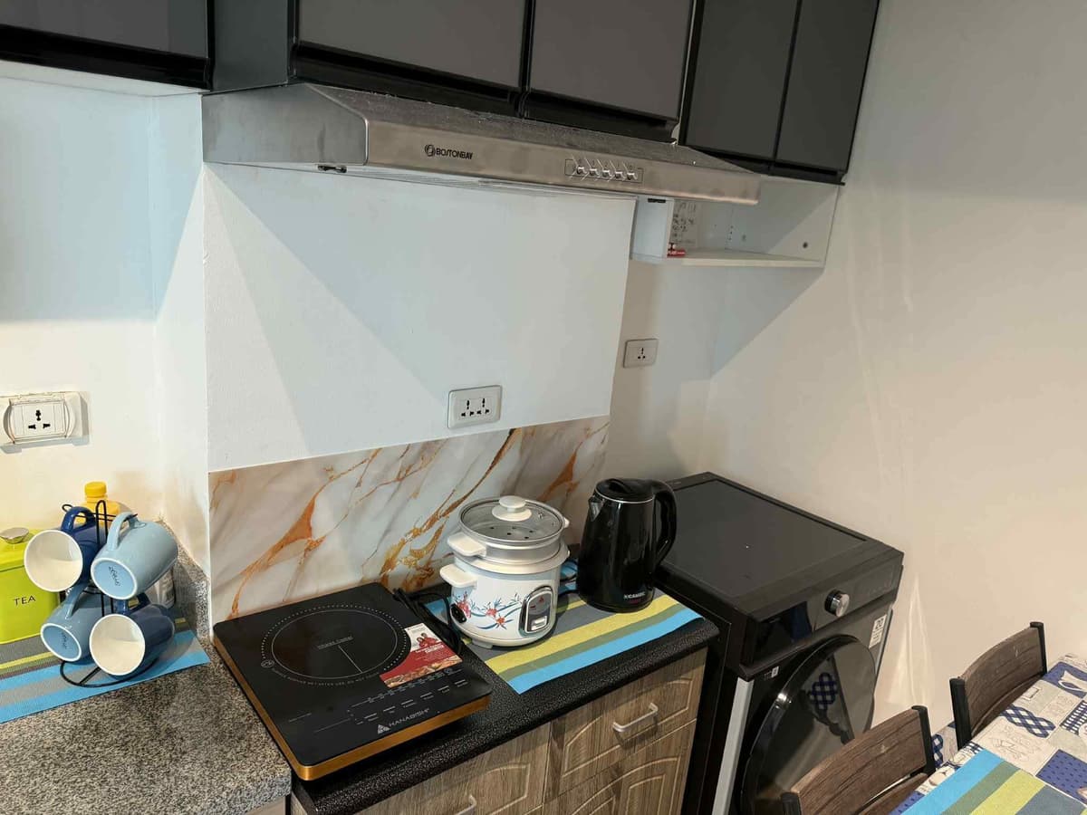 For Sale: Studio Unit in Apple One Banawa Heights - photo 3