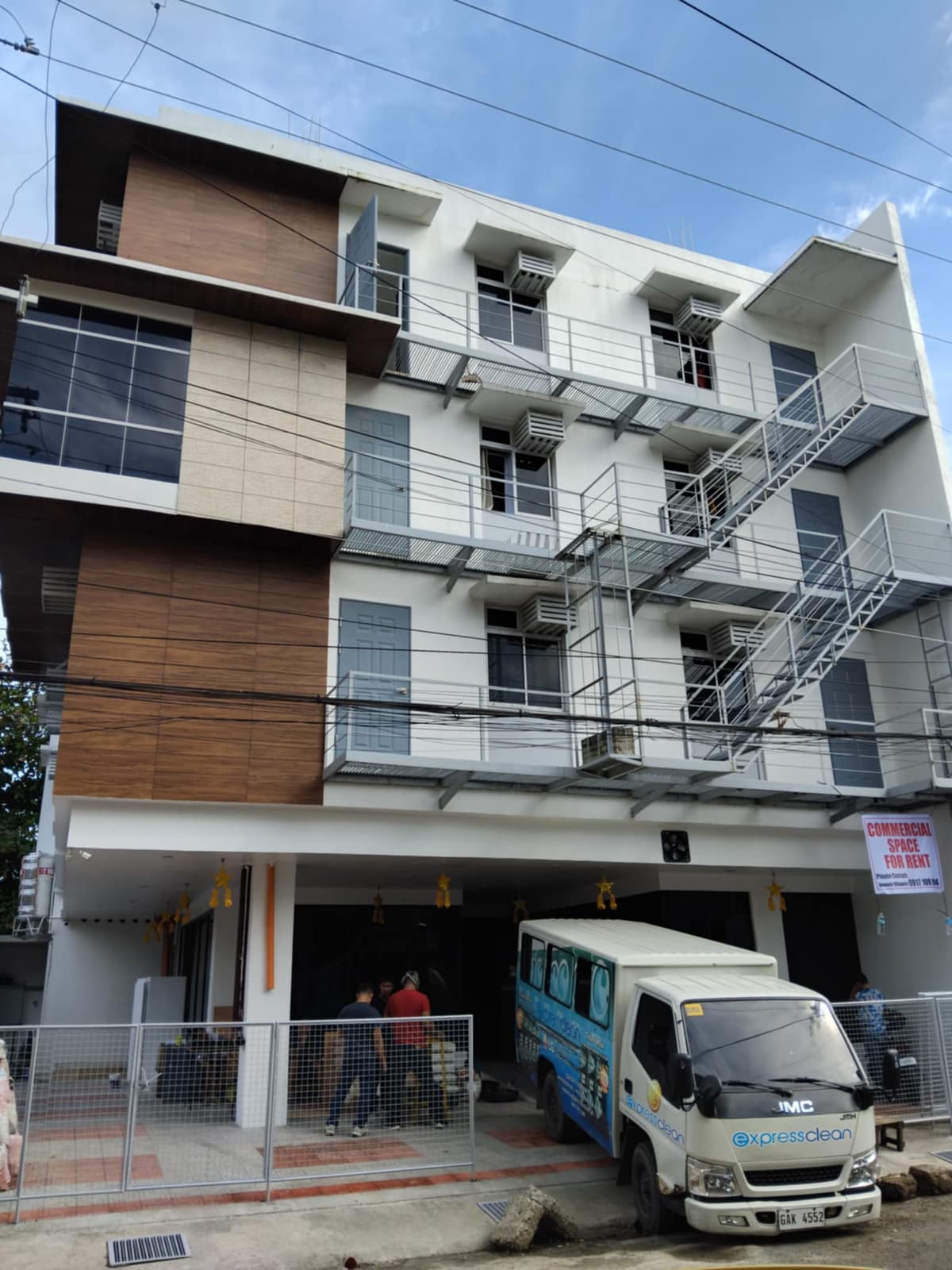 Unlimited Potential Commercial or Office Space for Rent near Southwestern University (SWU) - photo 4