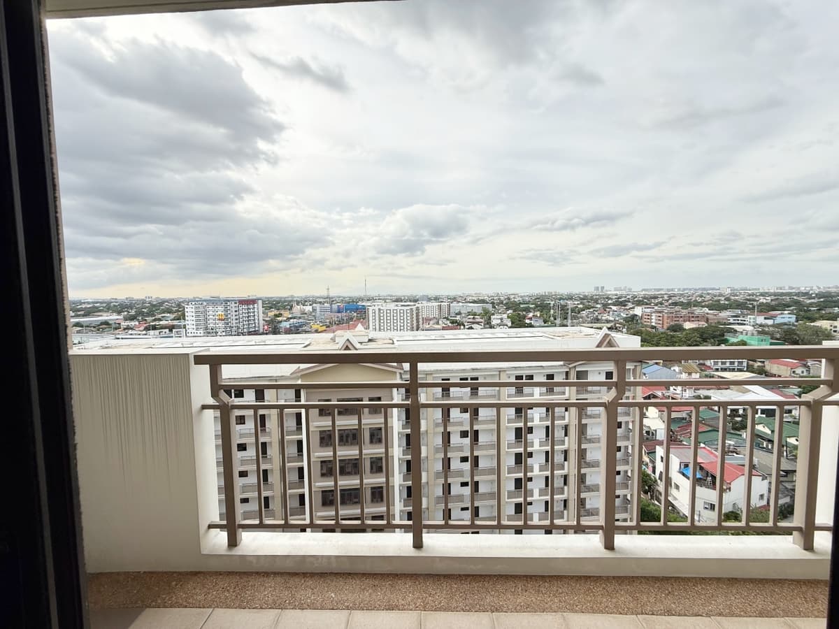 Brand New 2BR Penthouse Unit at Calathea Place by DMCI, Sucat Parañaque - photo 5