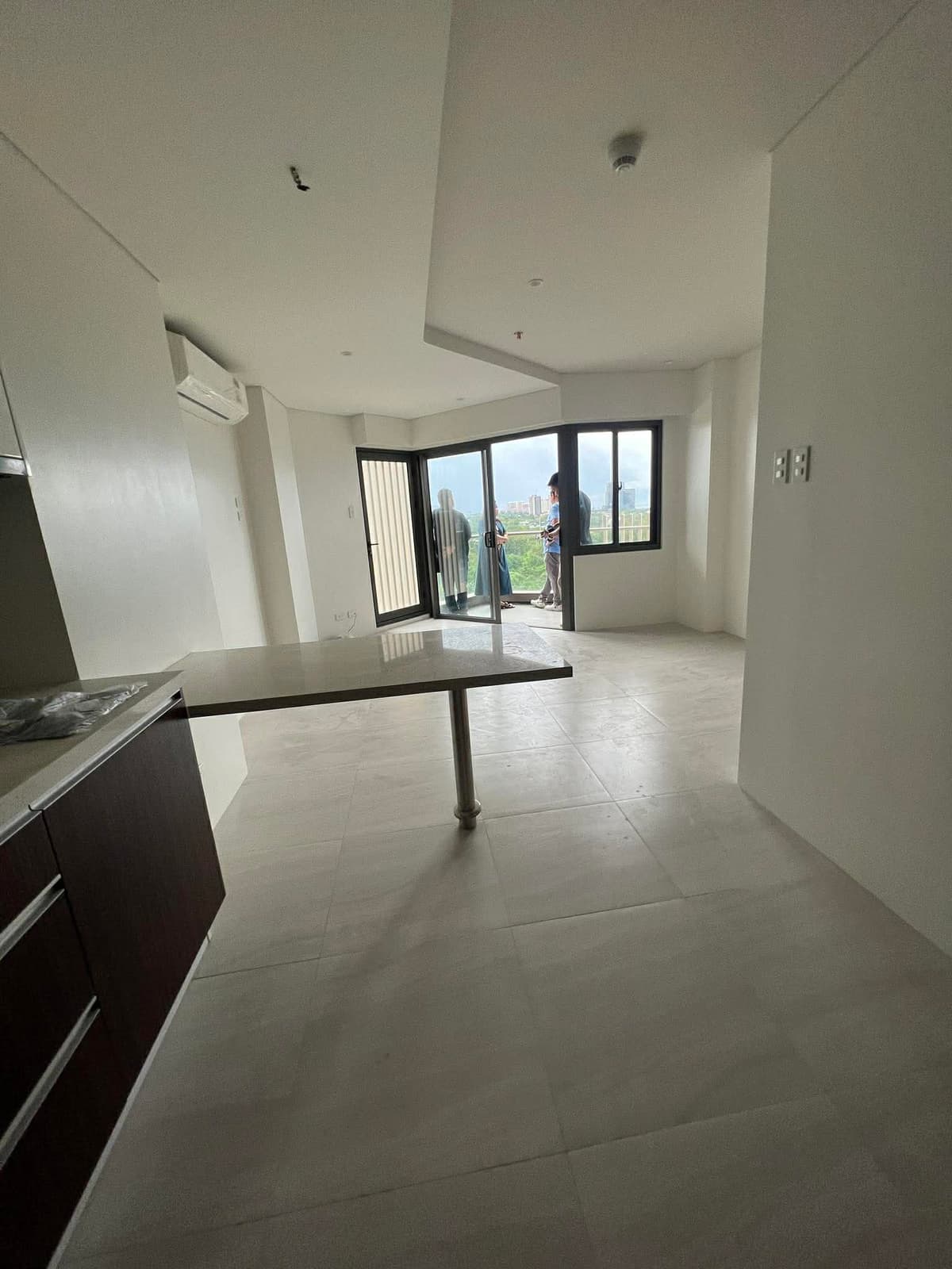For Sale: Sacrifice Studio Unit in Tambuli Below Developer Price - photo 1