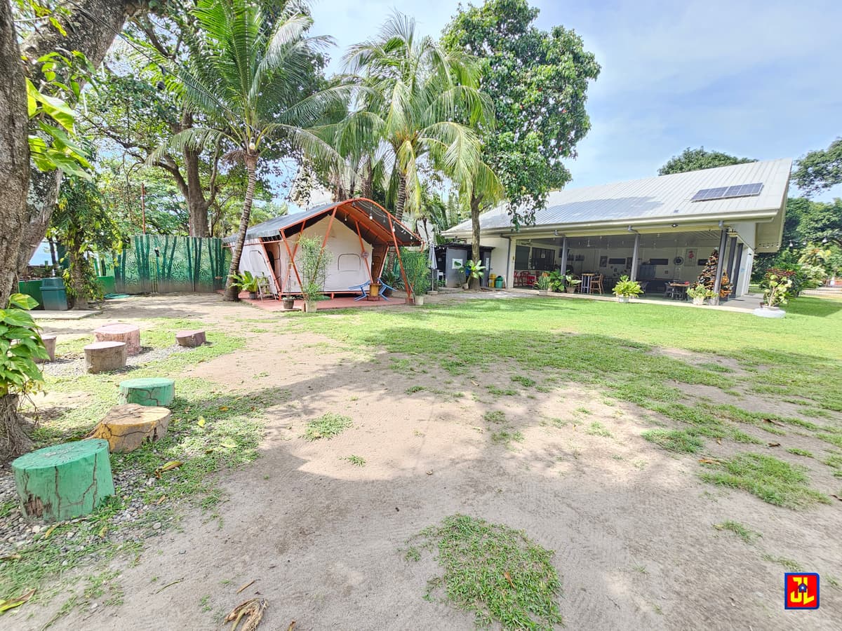 P38.5M Discount! From P77M to P38.5M! Amazing Beachfront Property in Zamboanguita [available] - photo 3