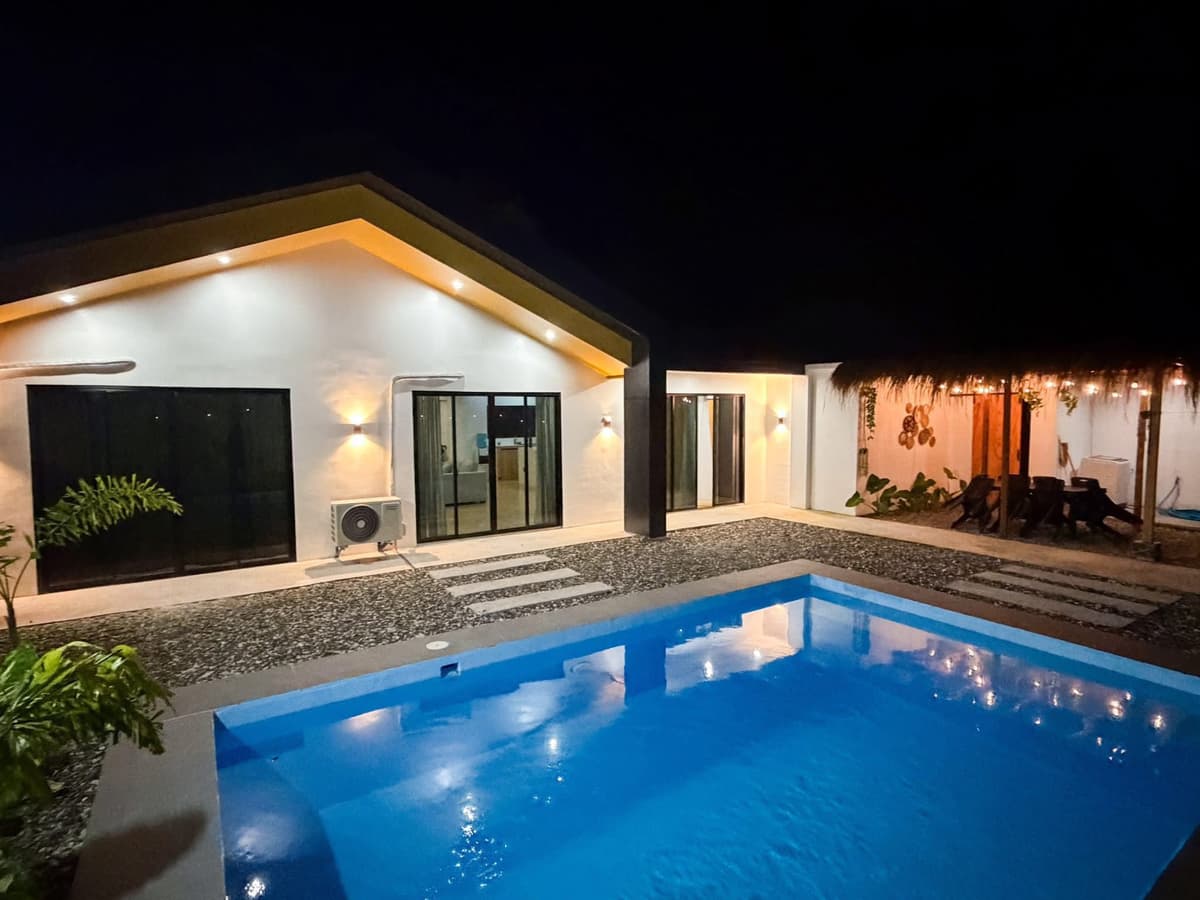 FOR SALE: Modern Tropical Luxury in South Cebu - photo 3