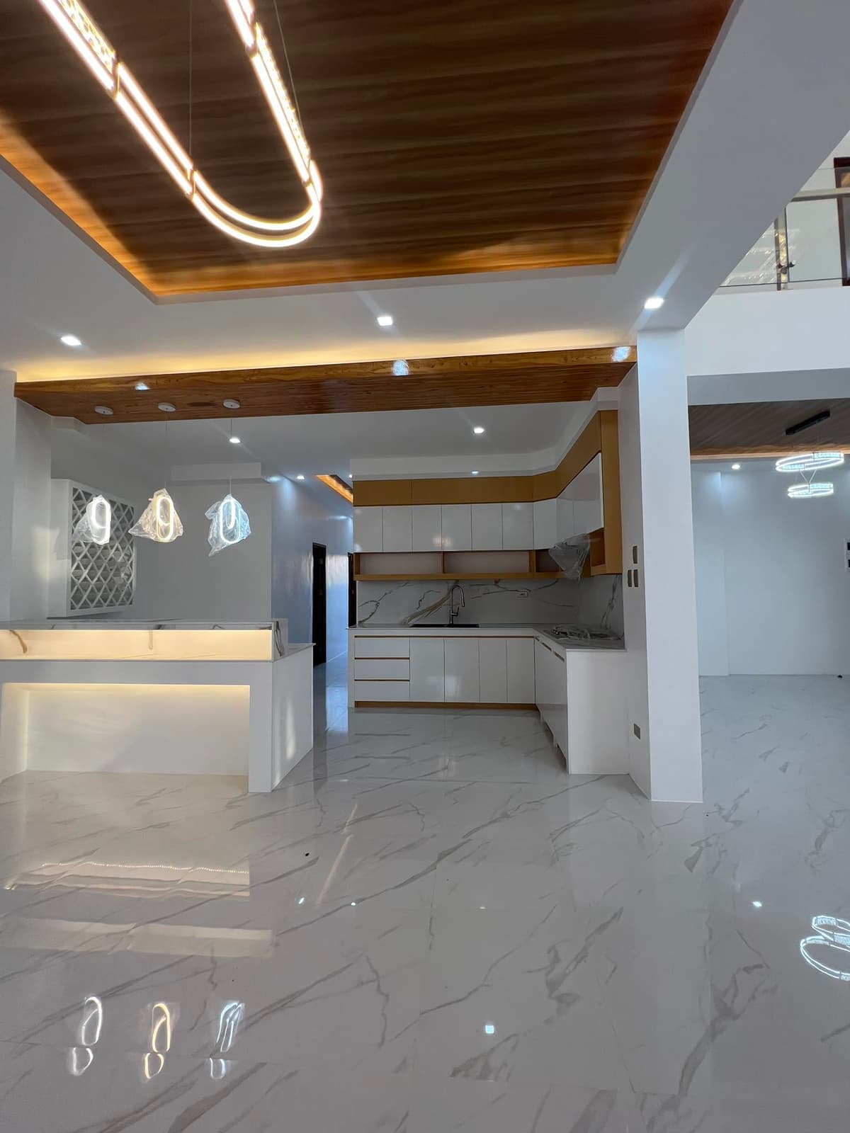 A prime corner-unit home in an elevated, flood-resilient subdivision at Vista Grande Subdivision - photo 2