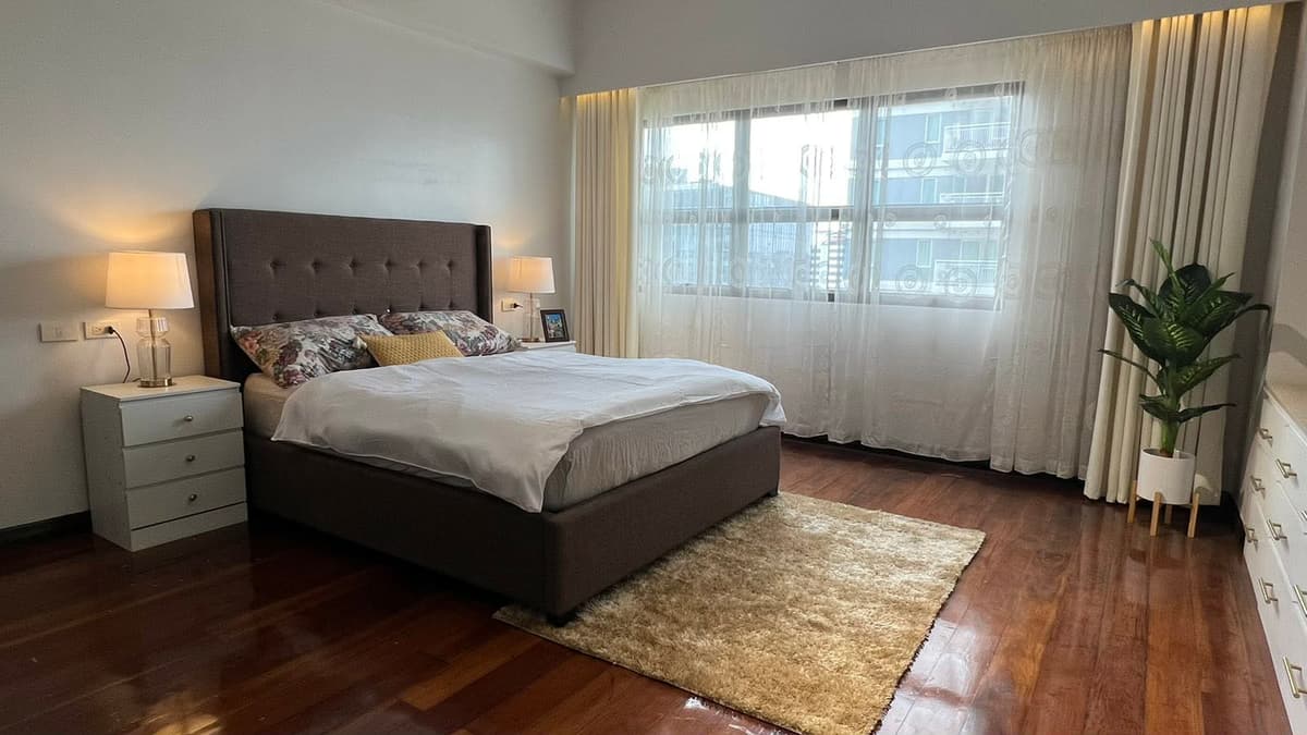 Spacious 3br Avalon condo - photo 3