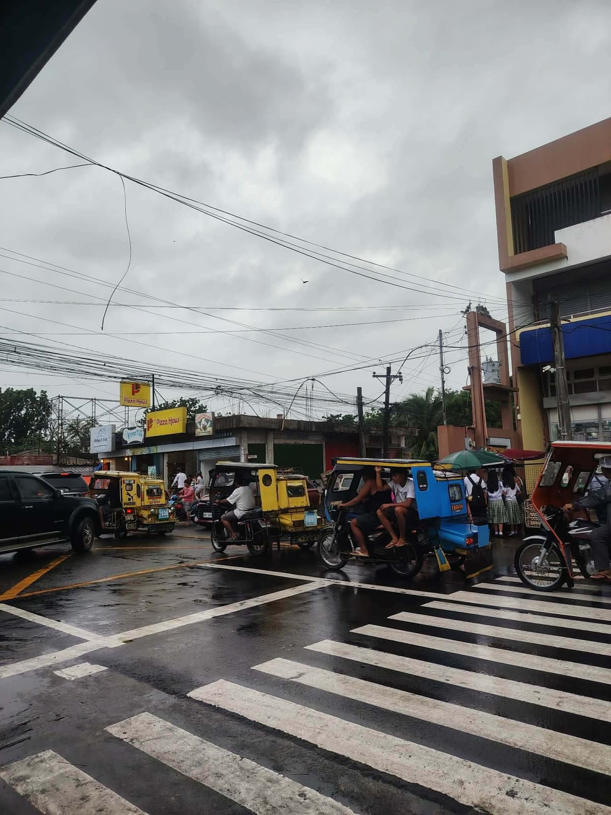 Commercial space for rent in Iriga - photo 5