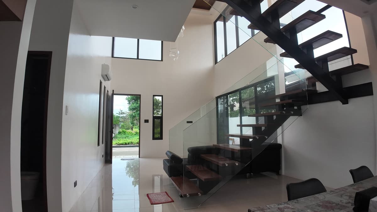 Brand-New Modern Contemporary House in Pacific Grand Villas, Lapu-Lapu City - photo 6