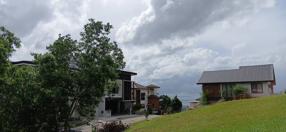 Overlooking Lot For Sale in Kishanta Subdivision – Talisay City, Cebu - photo 3