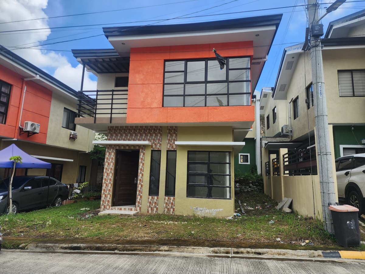 Affordable Luxury: 4-Bedroom Home You Don’t Want to Miss! - photo 2