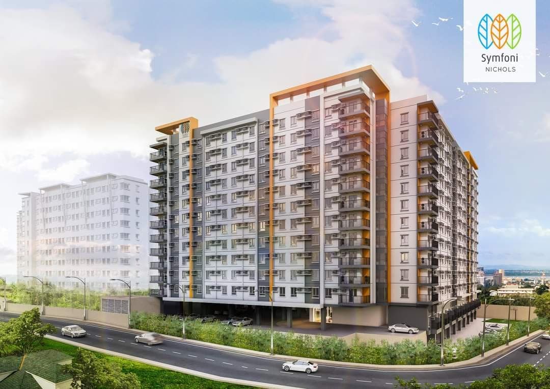 Symfoni Bossa Studio Unit with Balcony for Sale/Assume - photo 1