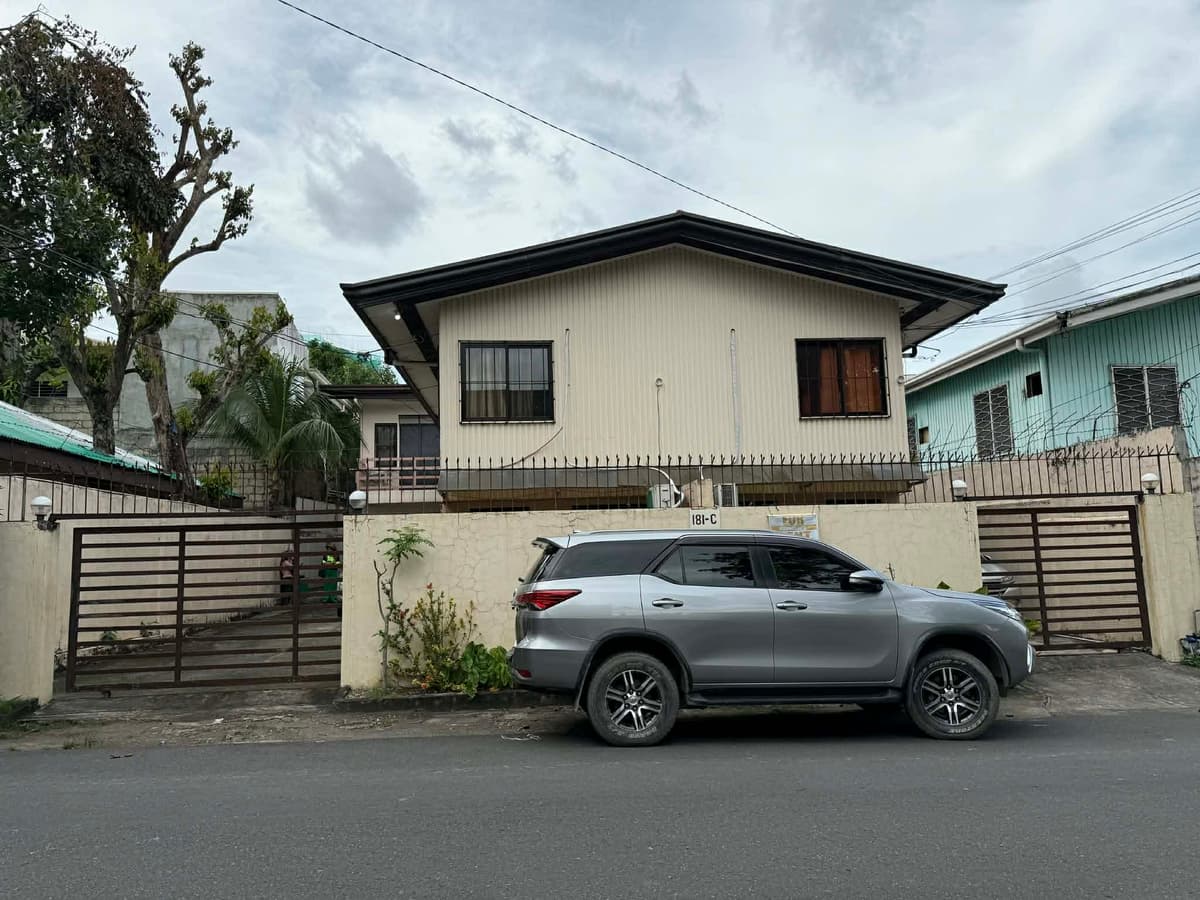 2 Building  Income  Generating Apartment for Sale in Cebu City - photo 1