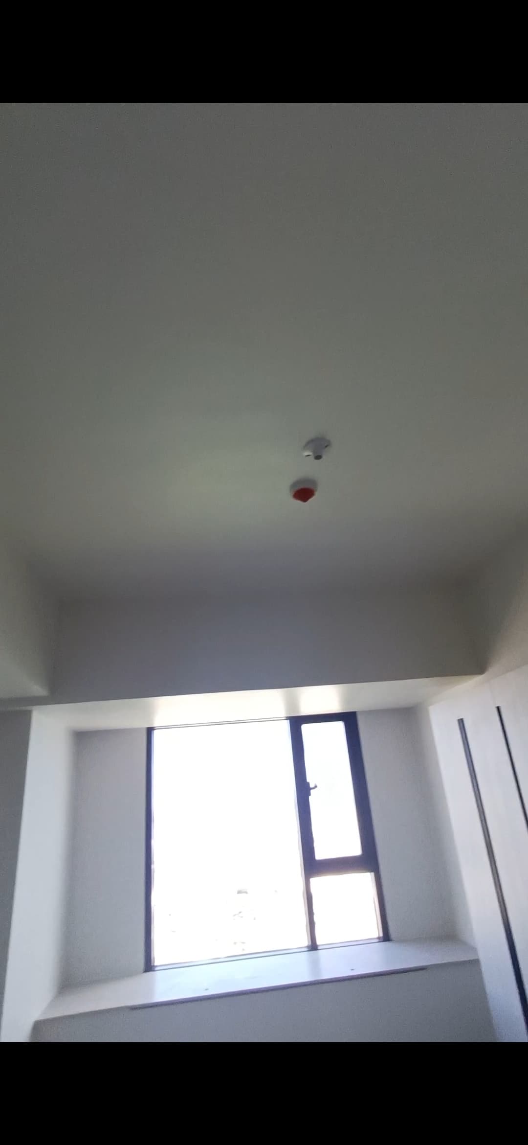 Mandani Bay Suites Studio Unit For Sale - photo 2