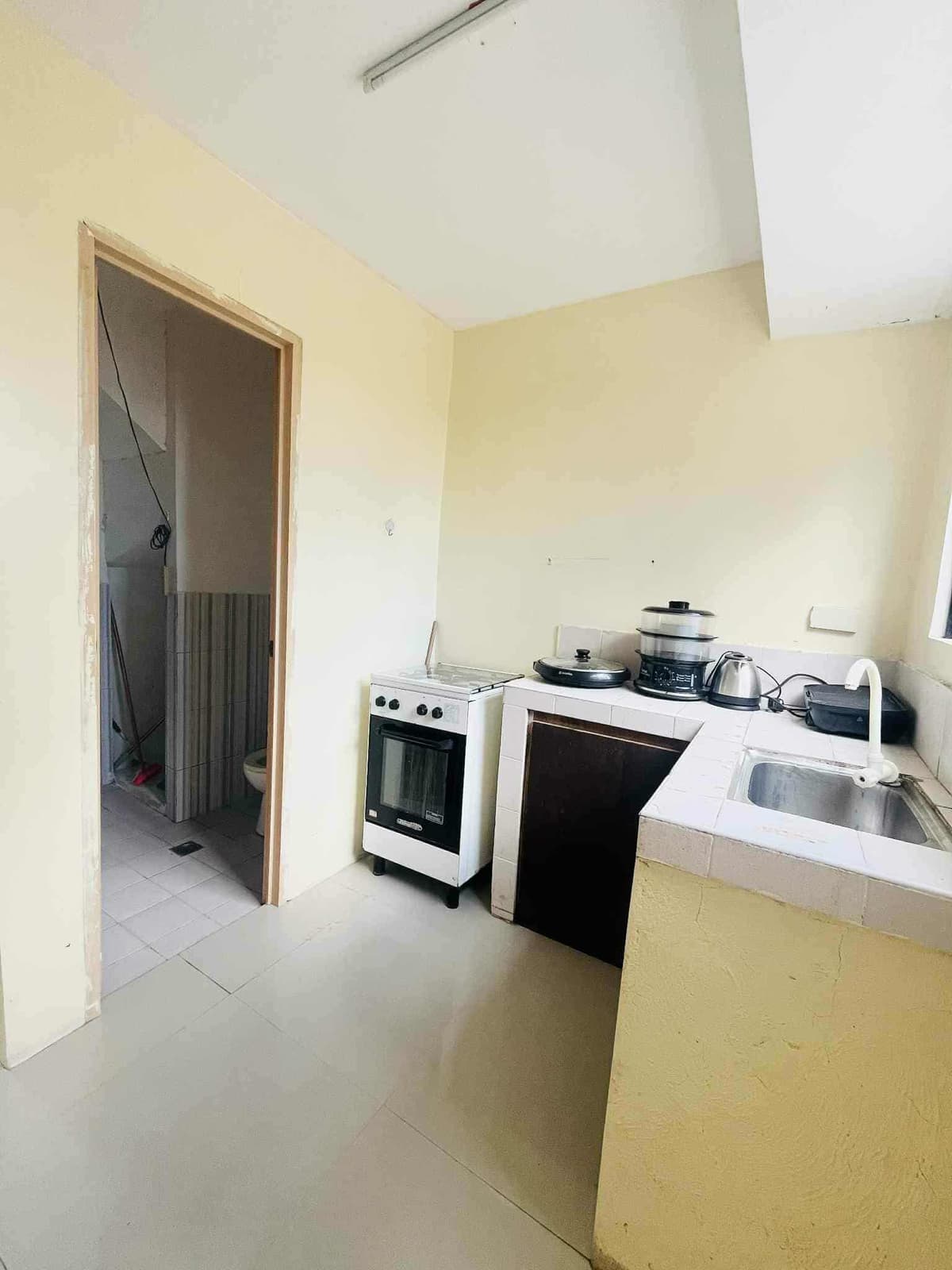 AFFORDABLE HOUSE & LOT AT CASAMIRA LINAO MINGLANILLA - photo 3