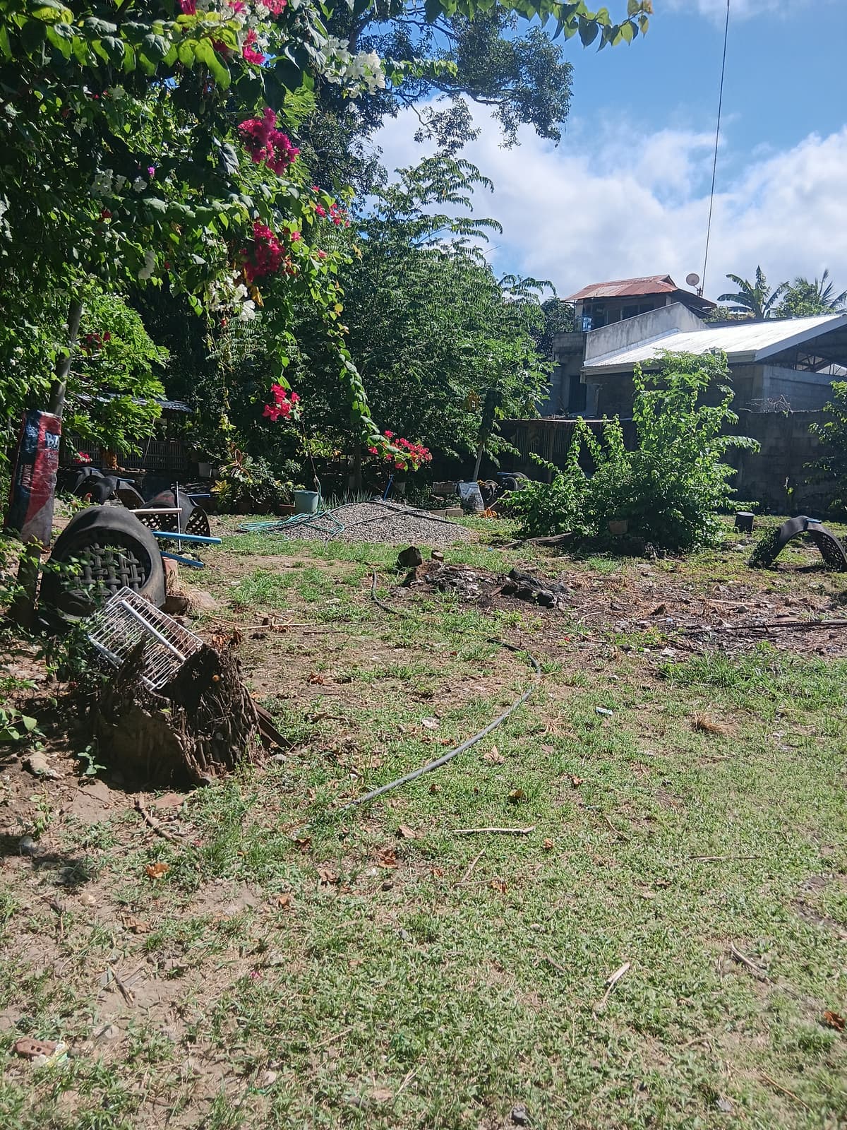 Clean Title Lot for Sale in Bantayan, Dumaguete City - photo 1
