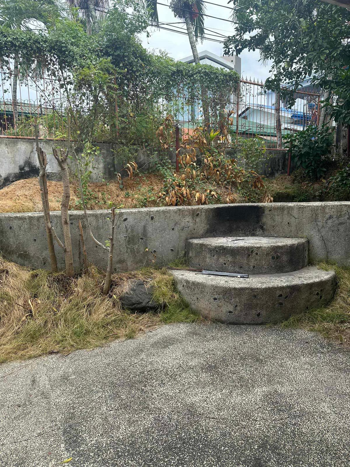 HOUSE AND LOT FOR SALE IN BANAWA - photo 2