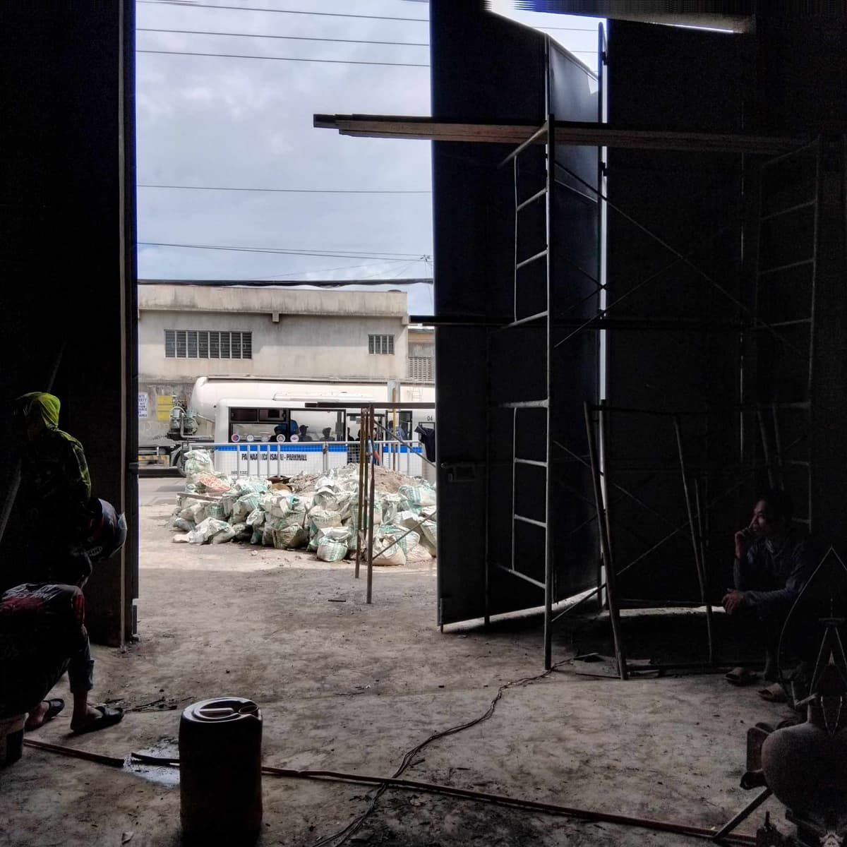 Warehouse for Rent in Mandaue - photo 2