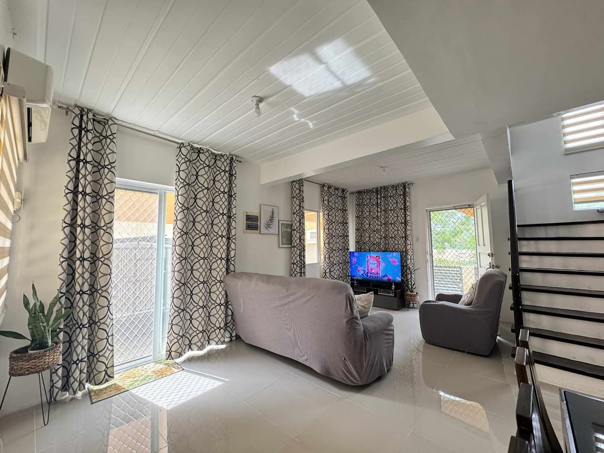 House and Lot - photo 3