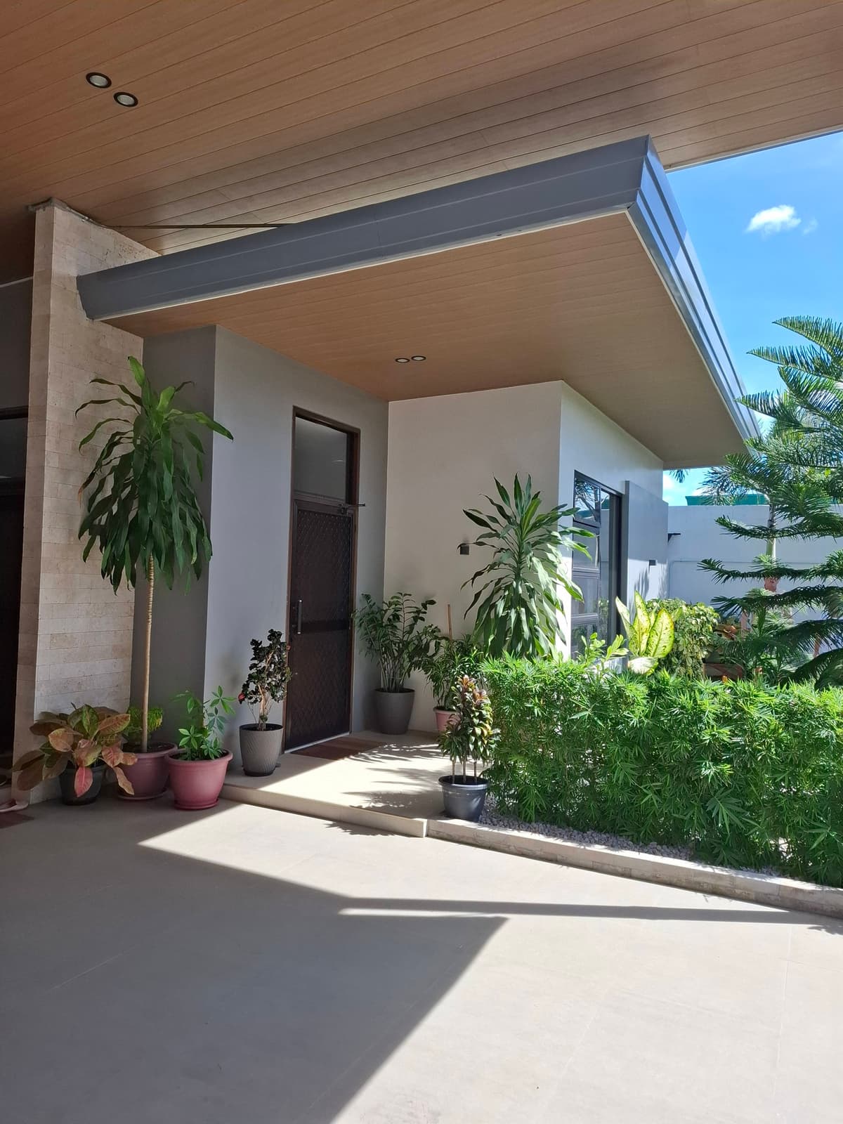 FOR SALE – Solar-Powered House and Lot at Skyline Village, Catalunan Grande, Talomo District, Davao City - photo 2