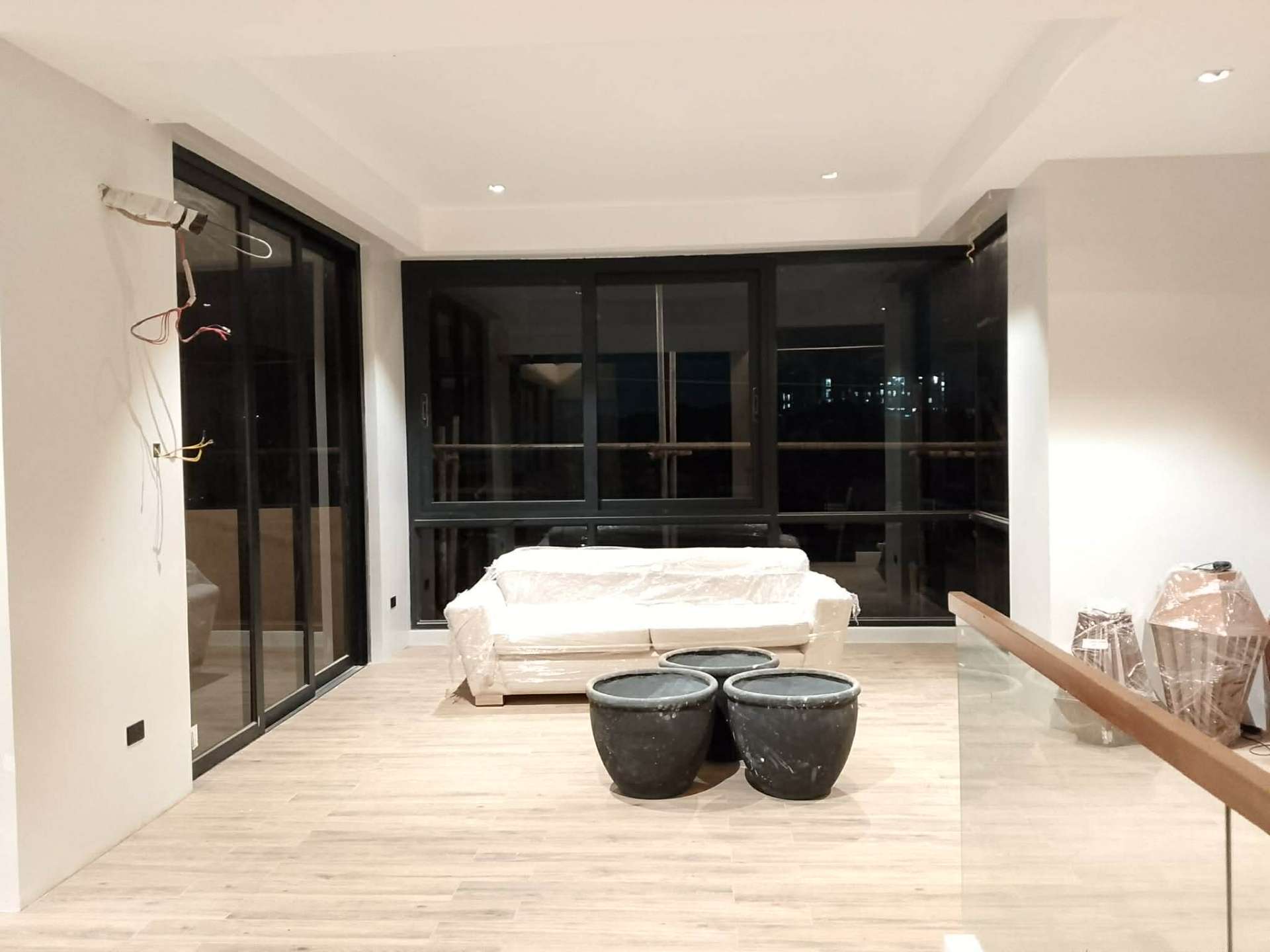 3 Storey House and Lot - photo 4