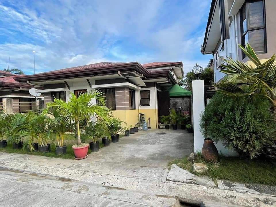 SINGLE STOREY 2 BEDROOM HOUSE AND LOT FOR SALE - photo 2