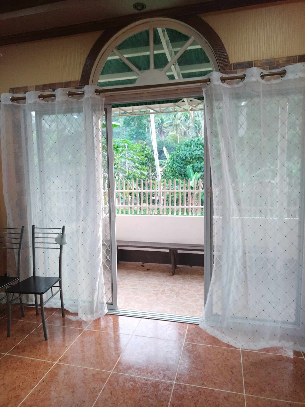 House and lot For Rent in Guadalupe - photo 2