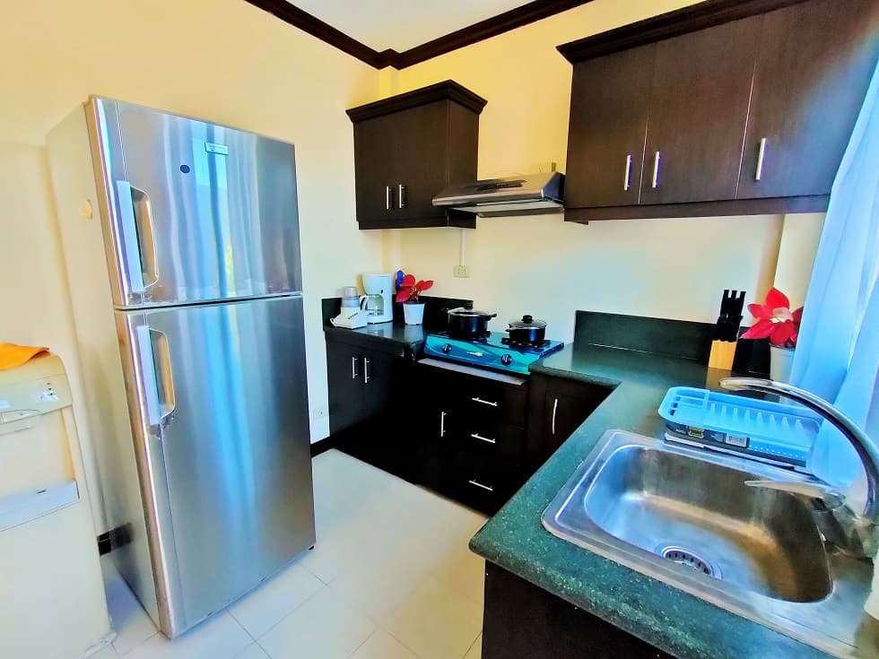 For Sale Two Storey Single Detached 3BR House & Lot with Balcony & Sea View @ Coral Bay, Minglanilla - photo 7