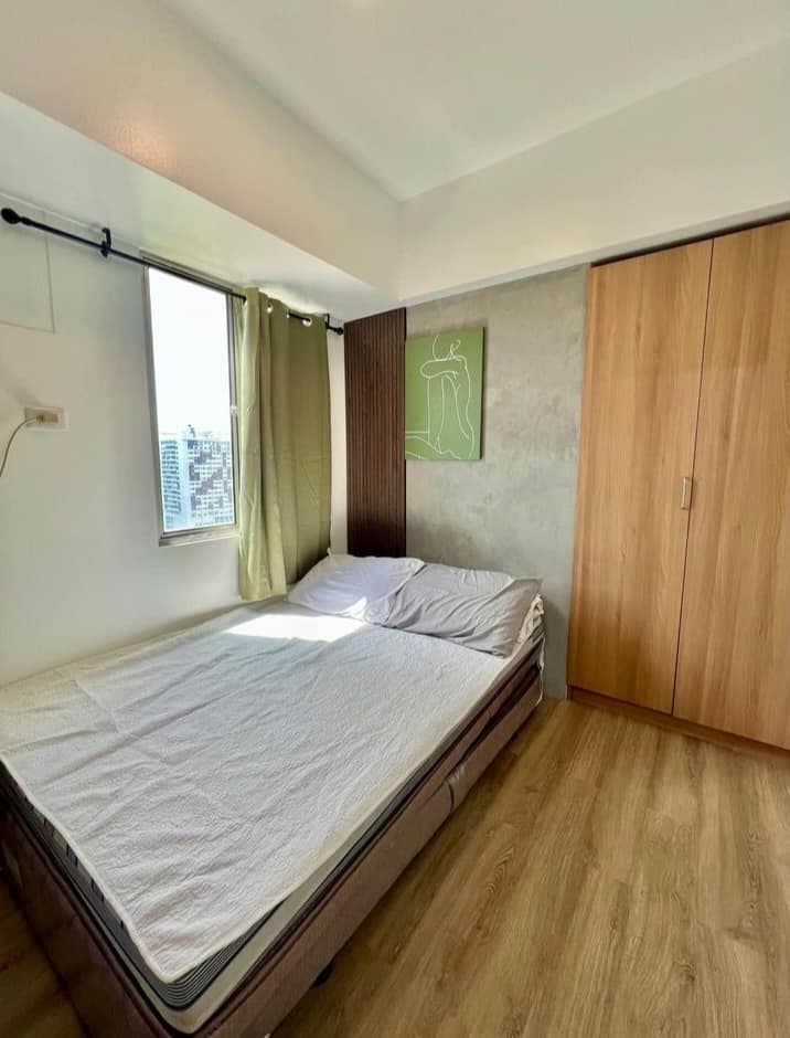 FOR SALE NEWLY RENOVATED FULLY FURNISHED 1 NEDROOM UNIT IN AVIDA TOWER ITPARK CEBU - photo 2