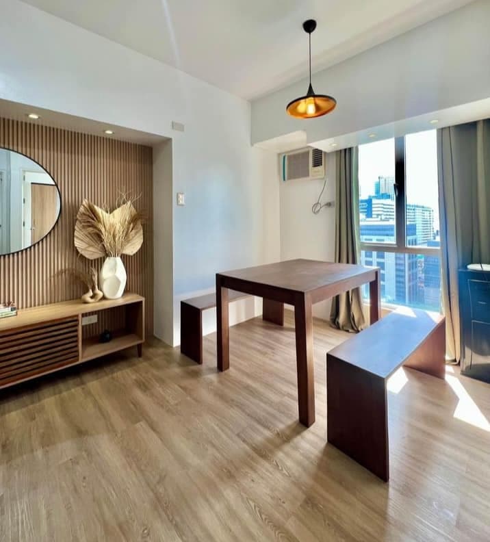 FOR SALE NEWLY RENOVATED FULLY FURNISHED 1 NEDROOM UNIT IN AVIDA TOWER ITPARK CEBU - photo 5