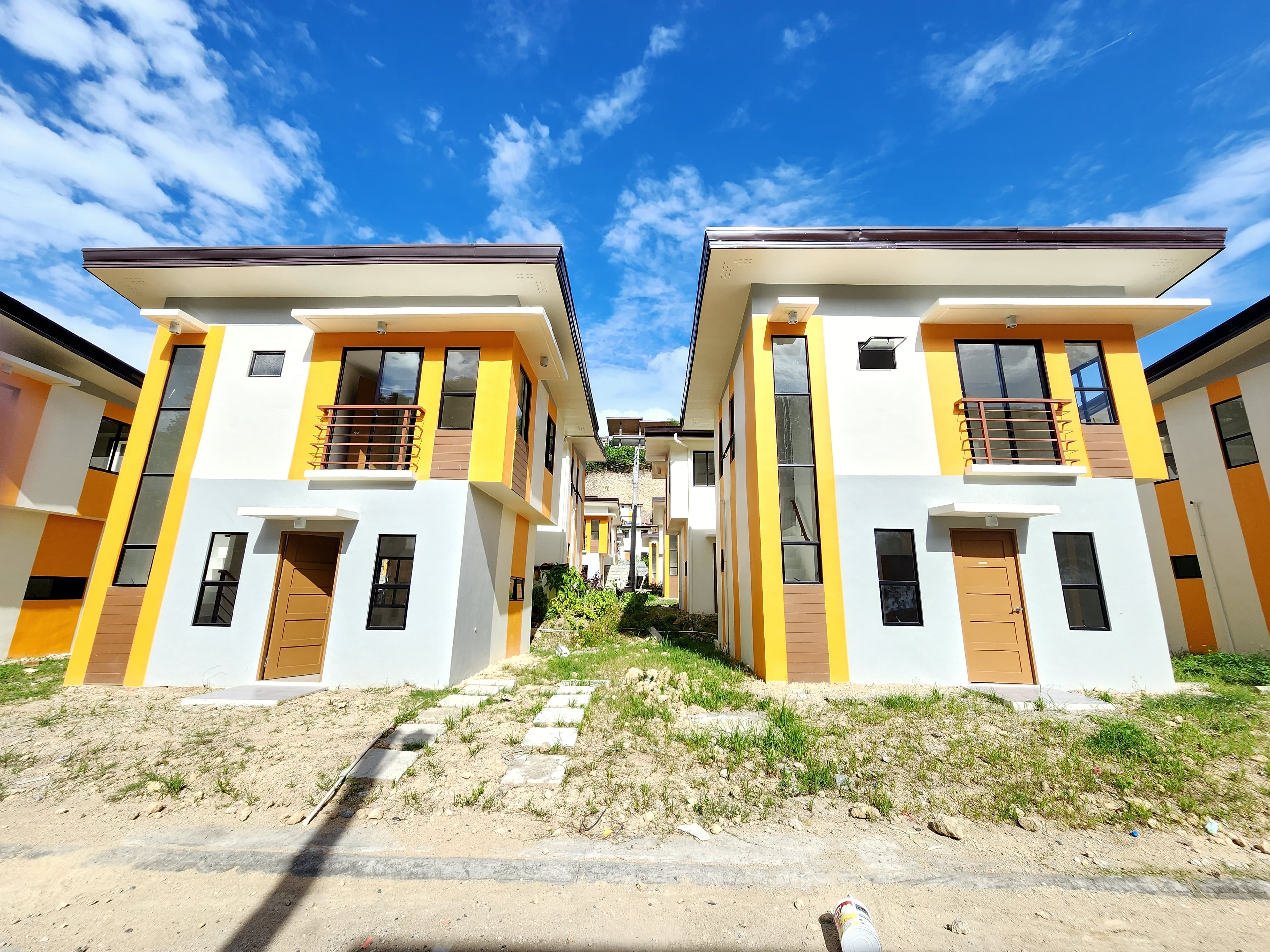 RENT TO OWN BRAND NEW SINGLE DETACHED HOUSE & LOT AT CASA MIRA LINAO EXPANSION PHASE 3, LINAO, MINGLANILLA, CEBU - photo 1