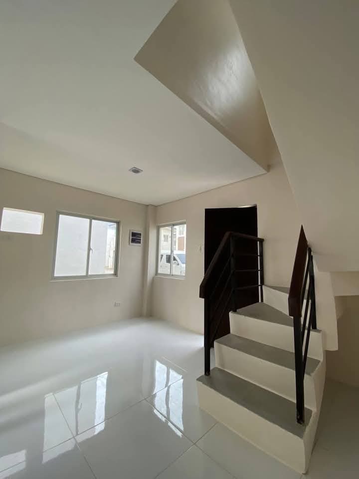 RENT TO OWN! BRAND NEW, RFO SINGLE ATTACHED HOUSE AND LOT at CASA RUFINA SOUTH, BRGY. TALOC, BAGO CITY, NEGROS OCC. - photo 3