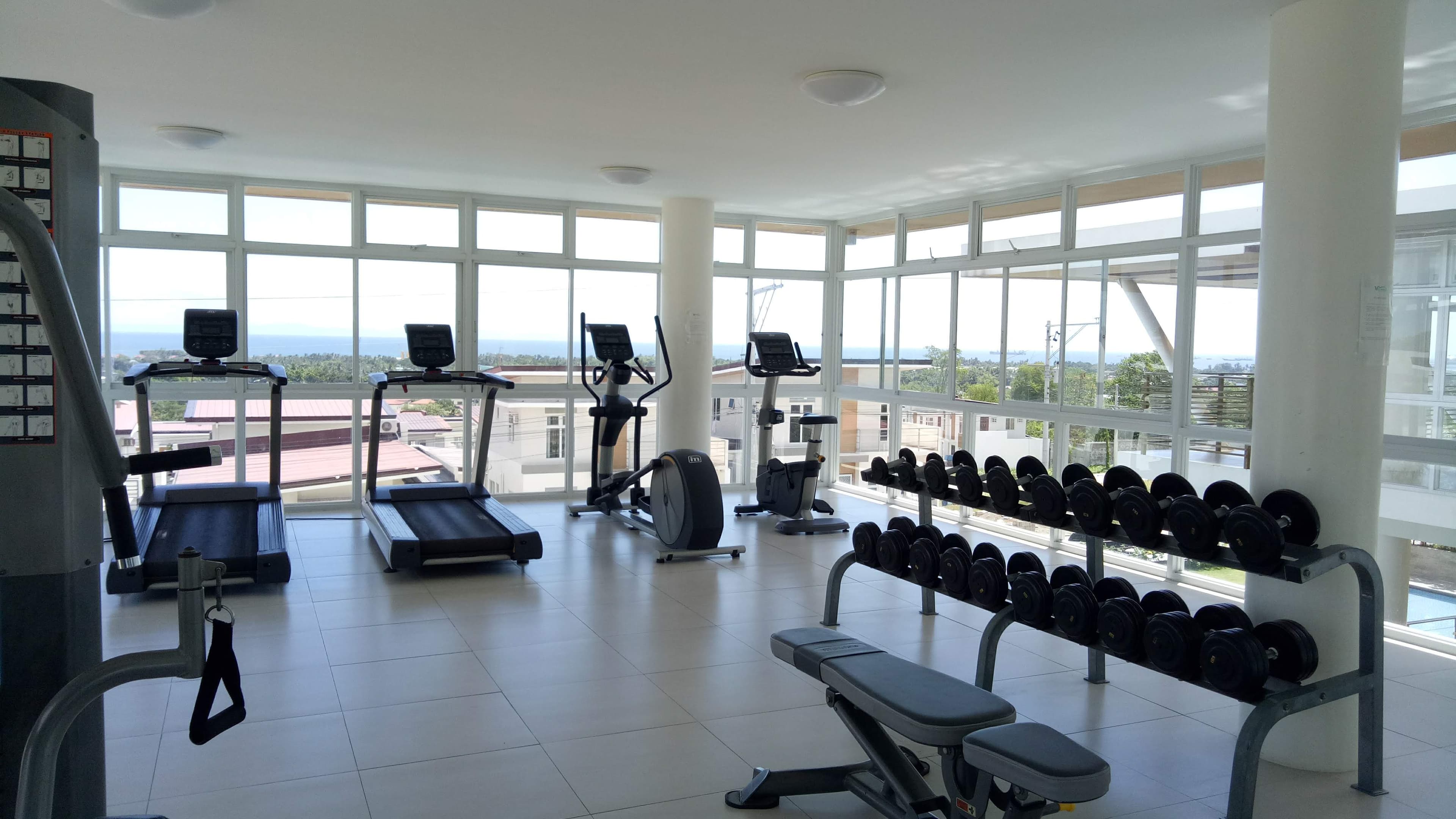 RENT TO OWN Elegant 2-Storey House and Lot in Velmiro Heights, Minglanilla, Cebu! - photo 4