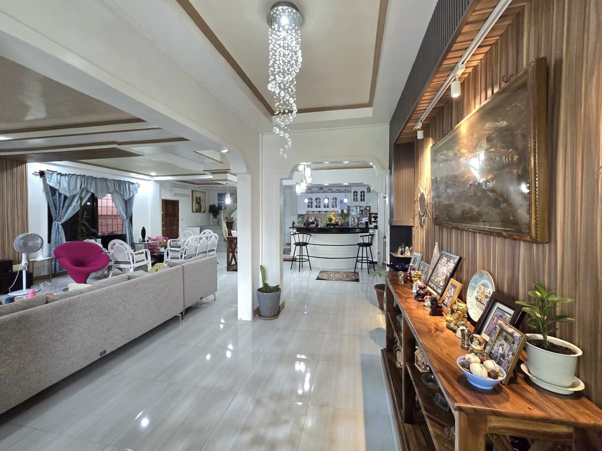 2-Storey House and Lot for Sale in Poblacion, Surallah – Beside Public Market - photo 4