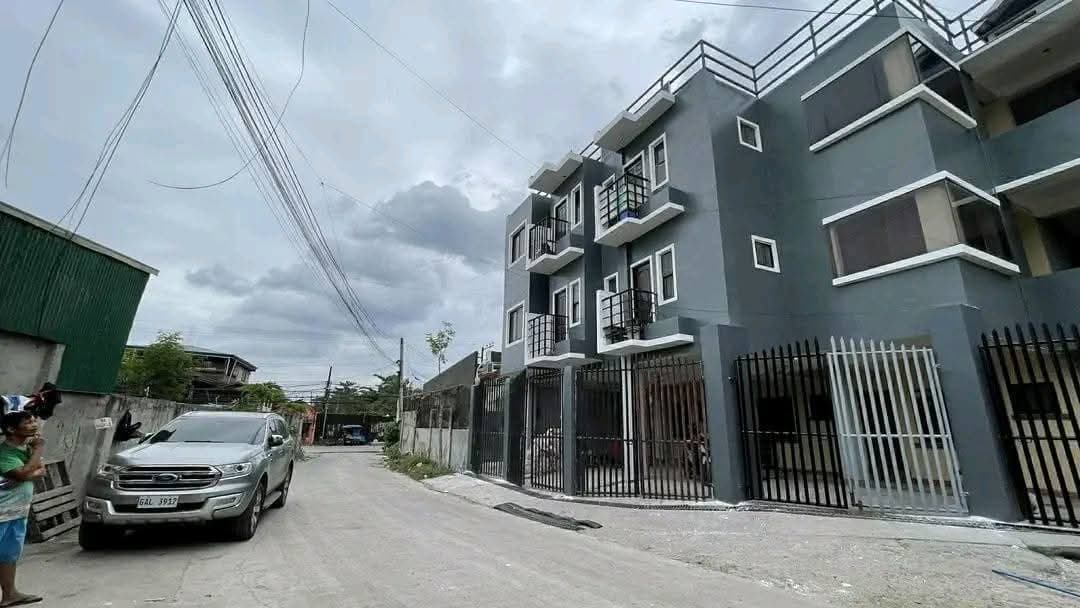 Rare Deal! Income Generating Apartment for sale in Mandaue City - photo 1