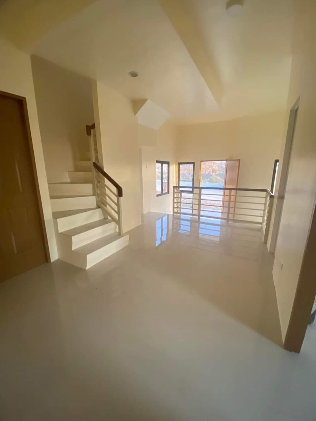 RUSH FOR ASSUME 4 BR HOUSE AND LOT !SAVE AS MUCH AS 1M !ONLY 1.4M assume price - photo 3
