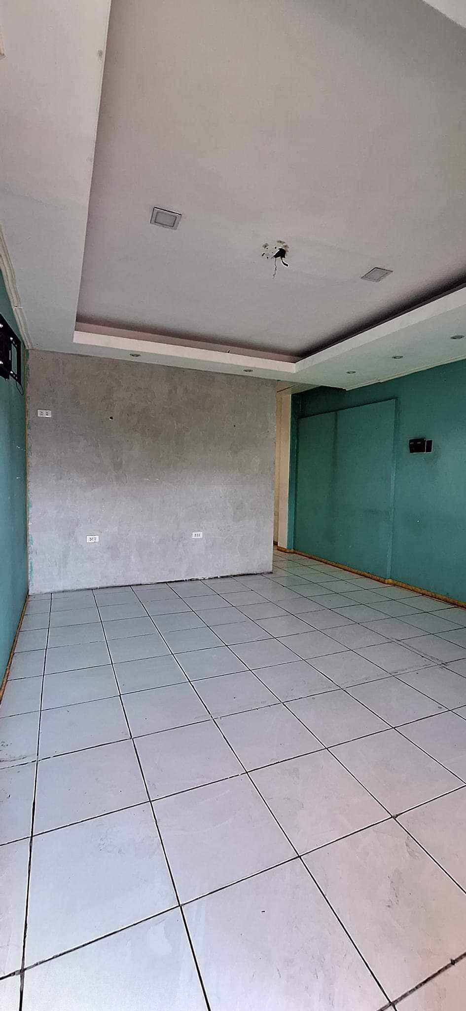 COMMERCIAL SPACE FOR RENT - photo 3